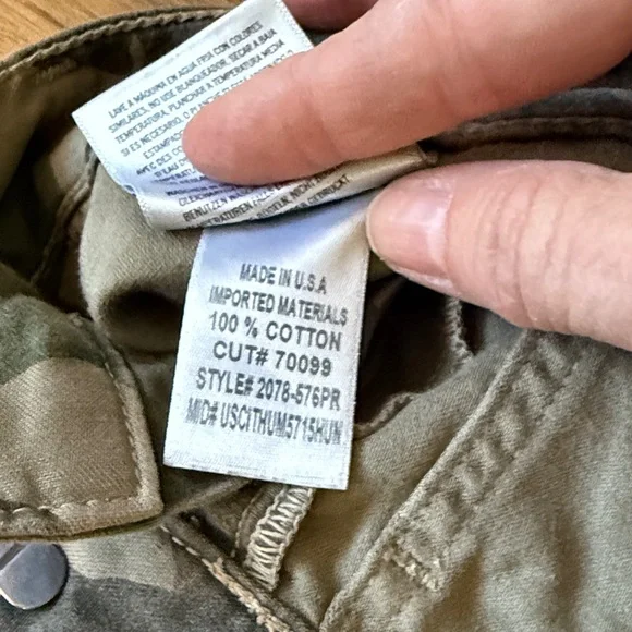 Citizens of Humanity Camo Cargo Pant Size 28 Like New Condition - Picture 7 of 7
